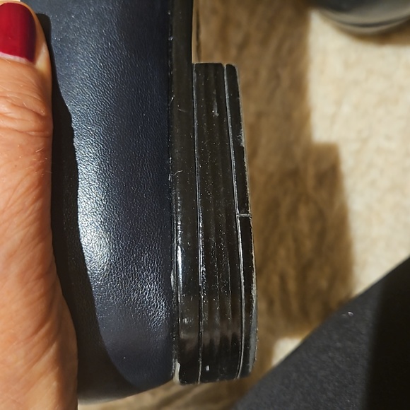 TROTTERS NAVY TASSLE SHOES SIZE 7 NARROW - Picture 11 of 12